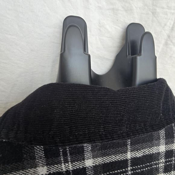 Black and White Plaid Women's Jacket Coat - Picture 4 of 10